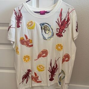 QUEEN OF SPARKLES seafood Tee with Red and Yellow Accents
